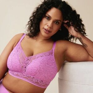 Knix Wireless DEEP RED Lace bustier bra - size S++